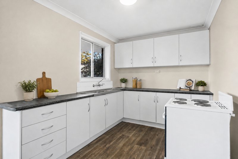 Photo - 2/85 Koona Street, Albion Park Rail NSW 2527 - Image 3