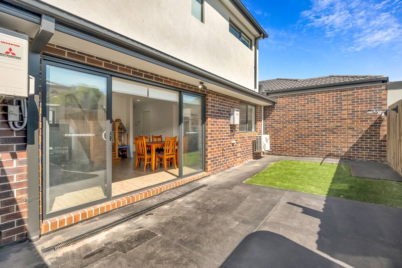 Photo - 2/85 Lahinch Street, Broadmeadows VIC 3047 - Image 12