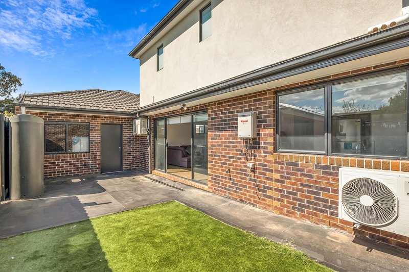 Photo - 2/85 Lahinch Street, Broadmeadows VIC 3047 - Image 13