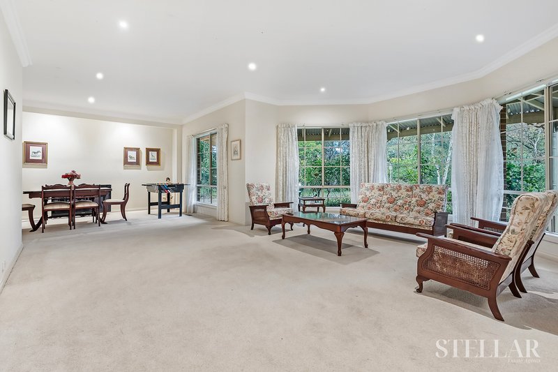 Photo - 285 Pakenham Road, Pakenham VIC 3810 - Image 3