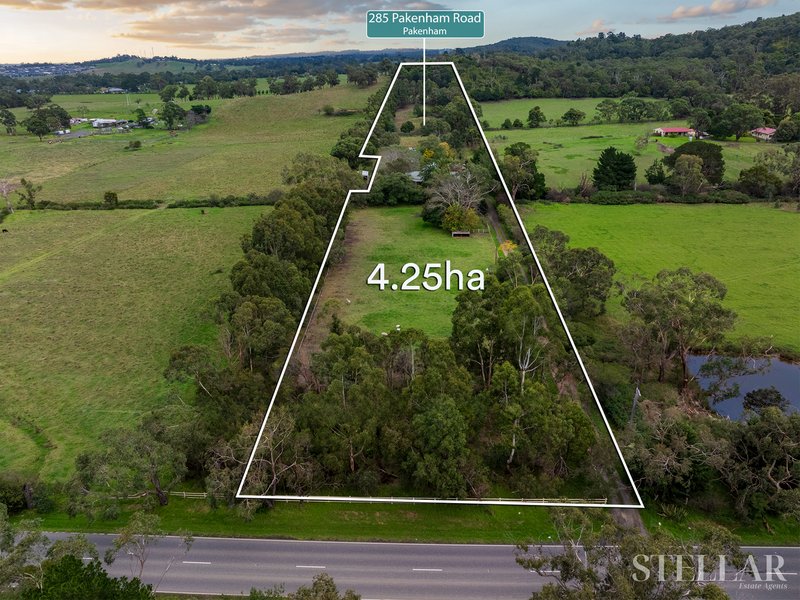 Photo - 285 Pakenham Road, Pakenham VIC 3810 - Image 27