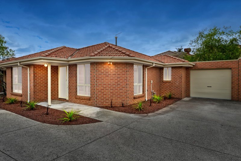 Photo - 2/85 Pine Street, Reservoir VIC 3073 - Image