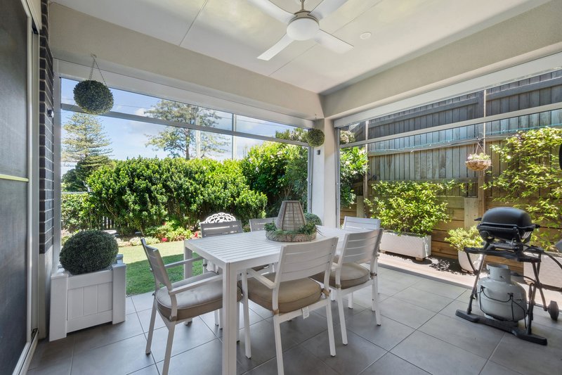 Photo - 2/85 Ramsay Street, Centenary Heights QLD 4350 - Image 6