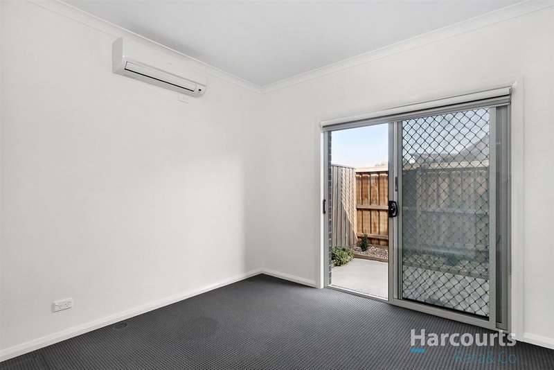 Photo - 2/85 Rotino Crescent, Lalor VIC 3075 - Image 6