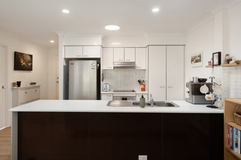 Photo - 28/50 Joyce Cres , Bracken Ridge QLD 4017 - Image 6