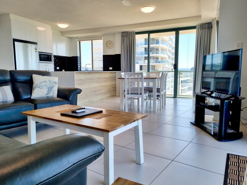 Photo - 28/6-8 Aerodrome Road, Maroochydore QLD 4558 - Image 6