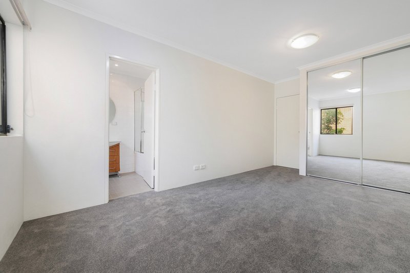 Photo - 28/6 Dutruc Street, Randwick NSW 2031 - Image 4