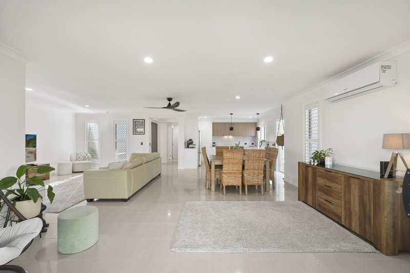 Photo - 286 Easthill Drive, Robina QLD 4226 - Image 12