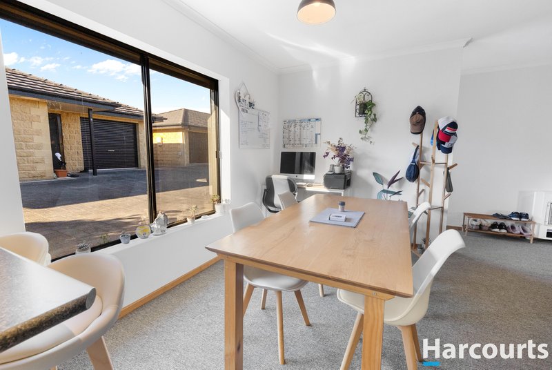 Photo - 2/86 Lovett Street, Devonport TAS 7310 - Image 4