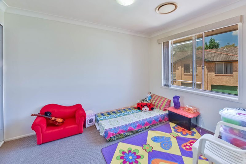 Photo - 28/6 Parkholme Circuit, Englorie Park NSW 2560 - Image 6