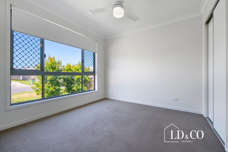 Photo - 2/86 Superior Boulevard, Andergrove QLD 4740 - Image 10