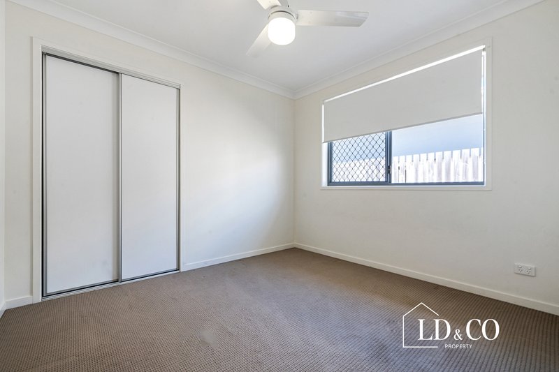 Photo - 2/86 Superior Boulevard, Andergrove QLD 4740 - Image 11