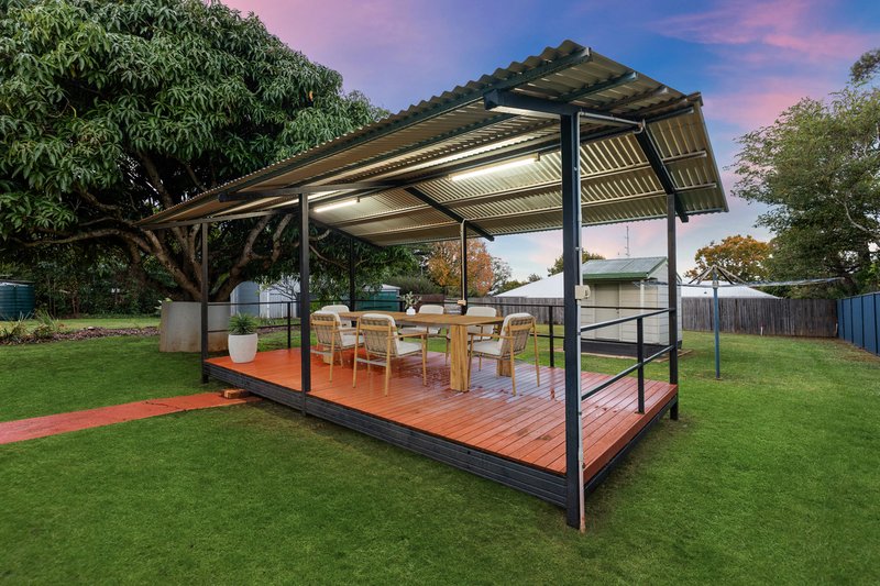 Photo - 286 West Street, Kearneys Spring QLD 4350 - Image 7