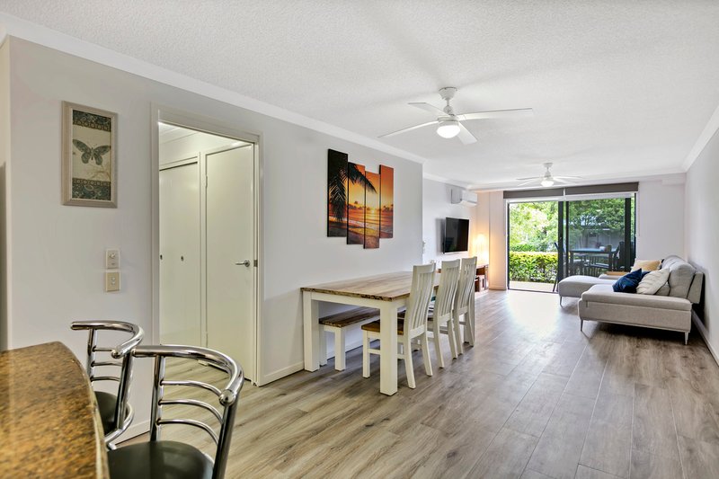 Photo - 2/87-89 Duporth Avenue, Maroochydore QLD 4558 - Image 4