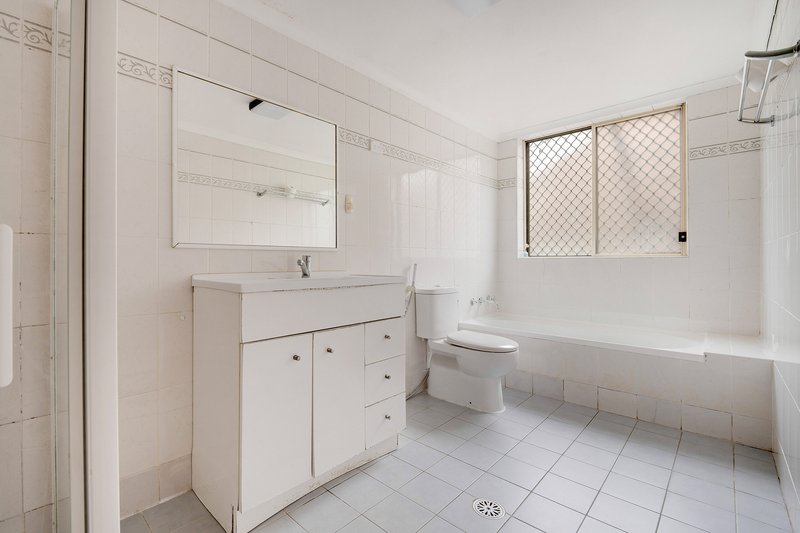 Photo - 2/87-89 Meredith Street, Bankstown NSW 2200 - Image 6