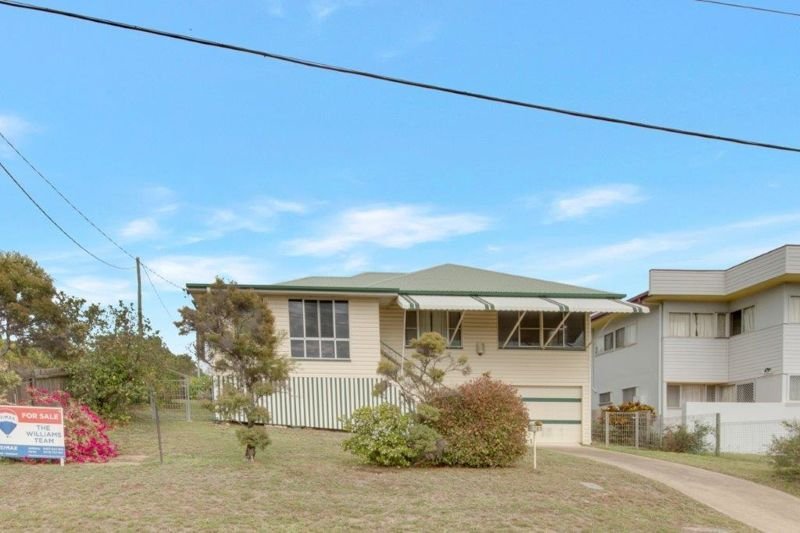 Photo - 287 Auckland Street, South Gladstone QLD 4680 - Image 2