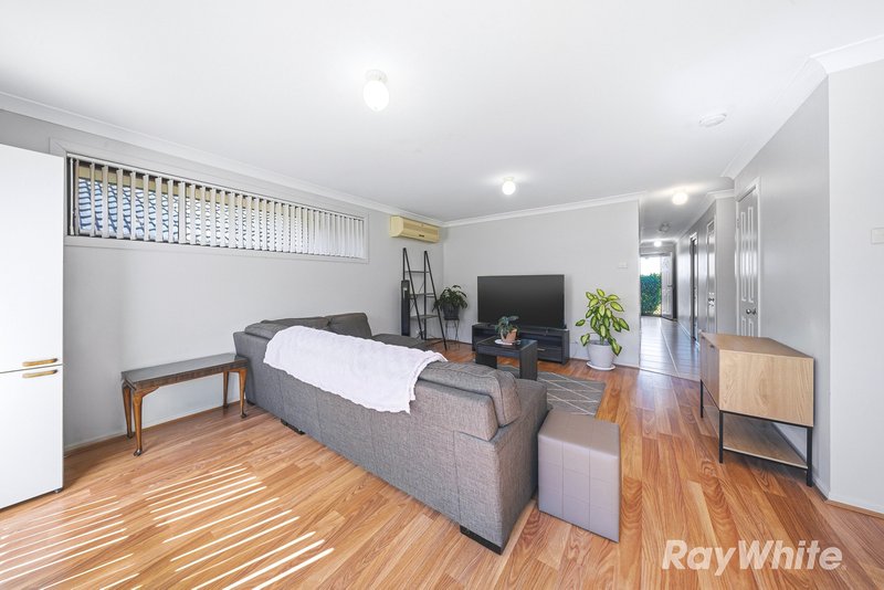Photo - 2/87 Clayton Crescent, Rutherford NSW 2320 - Image 7
