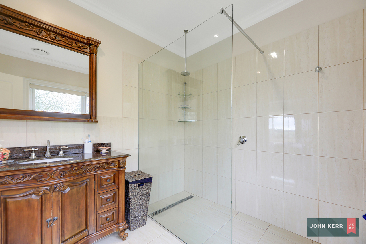 5-bedroom house at 287 Coalville Road, Moe South VIC 3825, , Victoria