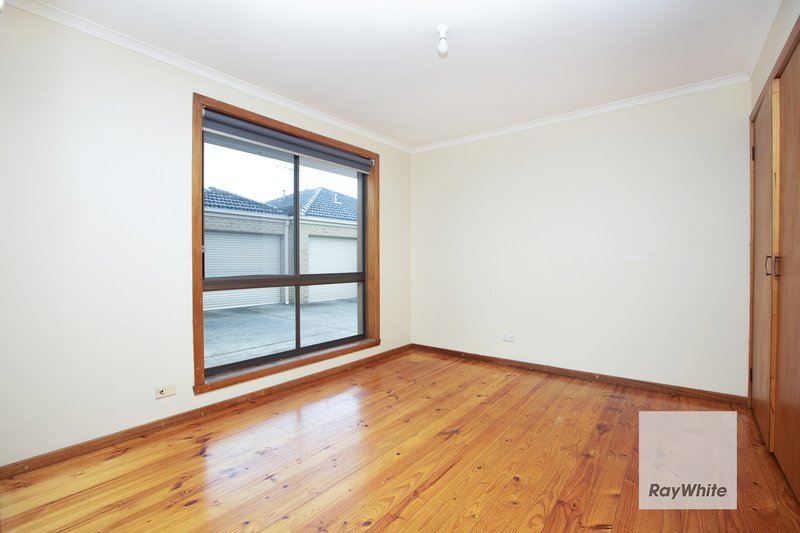 Photo - 2/87 Graham Street, Sunshine VIC 3020 - Image 9