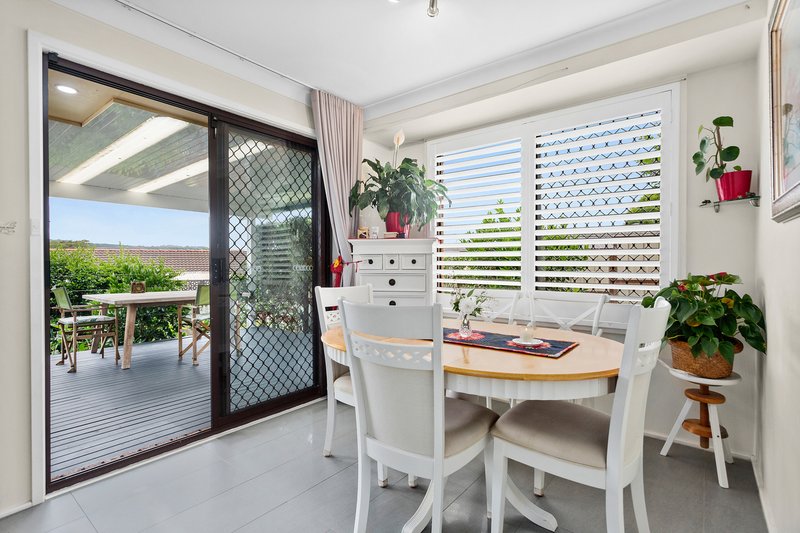 Photo - 2/87 Hillside Drive, Albion Park NSW 2527 - Image 3