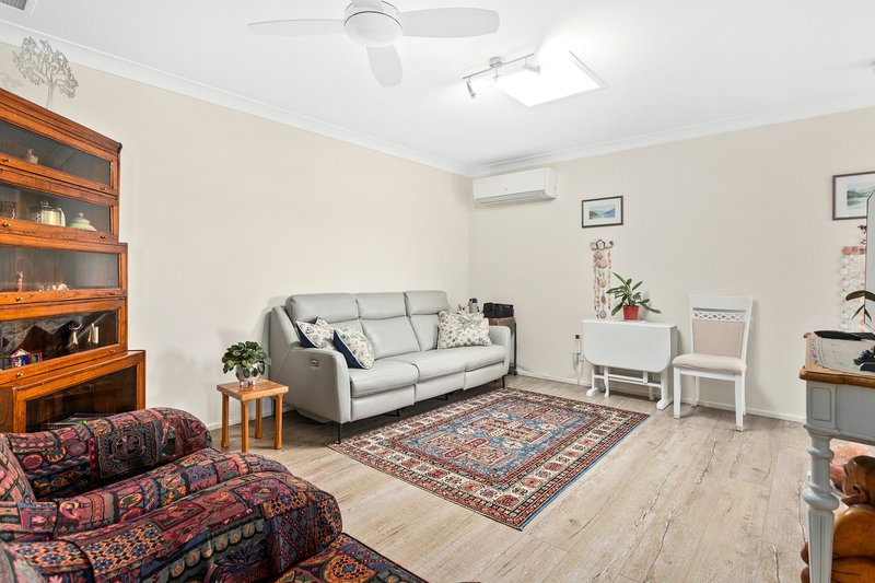 Photo - 2/87 Hillside Drive, Albion Park NSW 2527 - Image 4