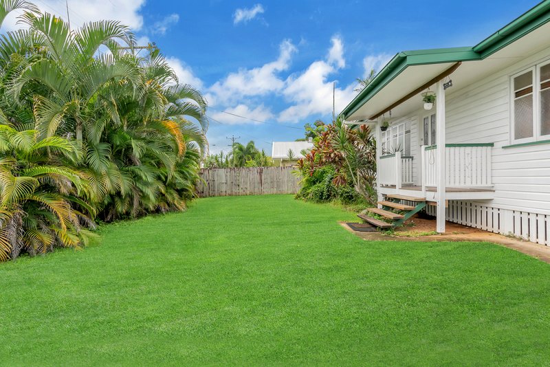 Photo - 287 Pease Street, Edge Hill QLD 4870 - Image 17