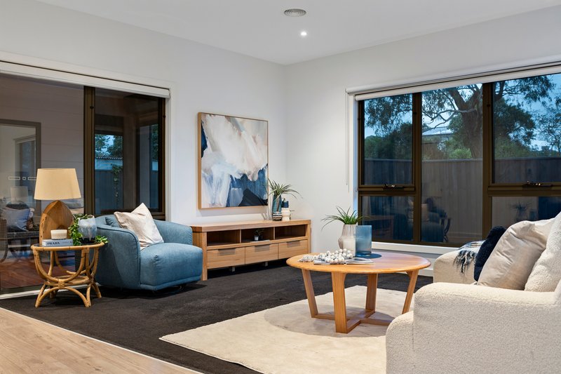 Photo - 2/87 Rickards Avenue North, Knoxfield VIC 3180 - Image 4