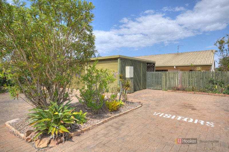 Photo - 28/71 Olsen Avenue, Labrador QLD 4215 - Image 9