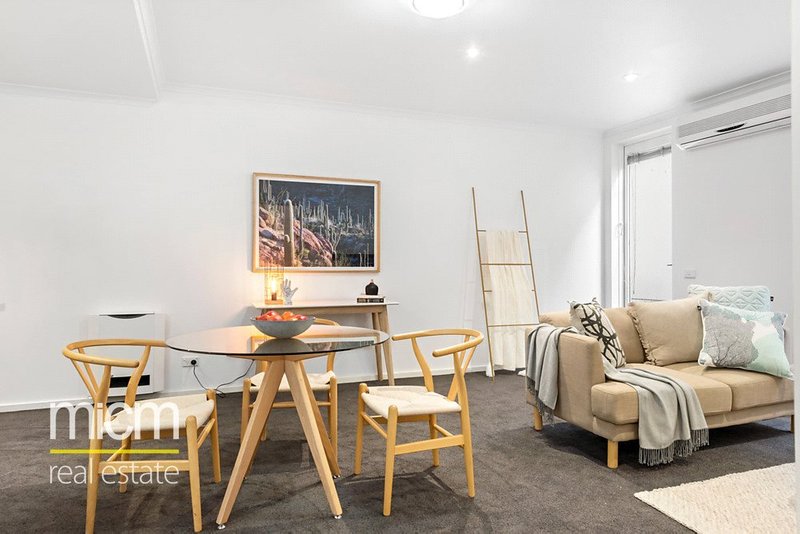 Photo - 28/79 Whiteman Street, Southbank VIC 3006 - Image 3