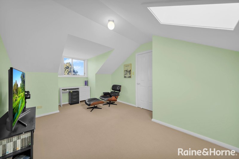 Photo - 2/88 Adelaide Street, Oxley Park NSW 2760 - Image 10