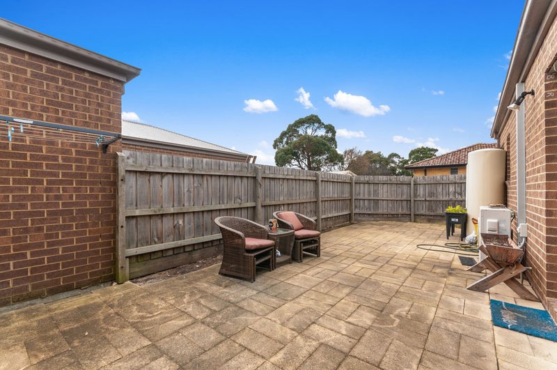 Photo - 2/88 Albert Street, Rosedale VIC 3847 - Image 10