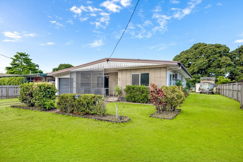 Photo - 288 Buchan Street, Westcourt QLD 4870 - Image 2