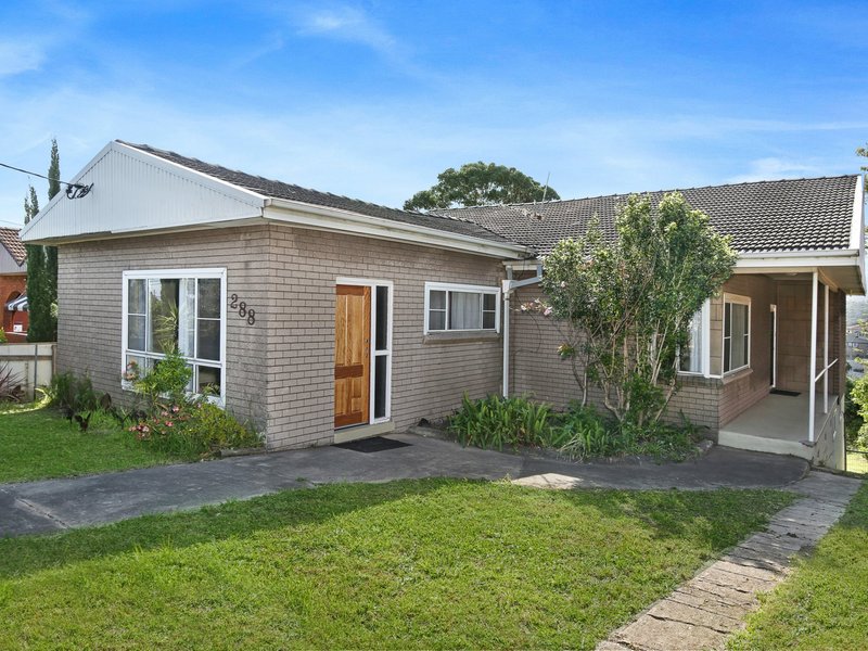 288 Flagstaff Road, Lake Heights NSW 2502