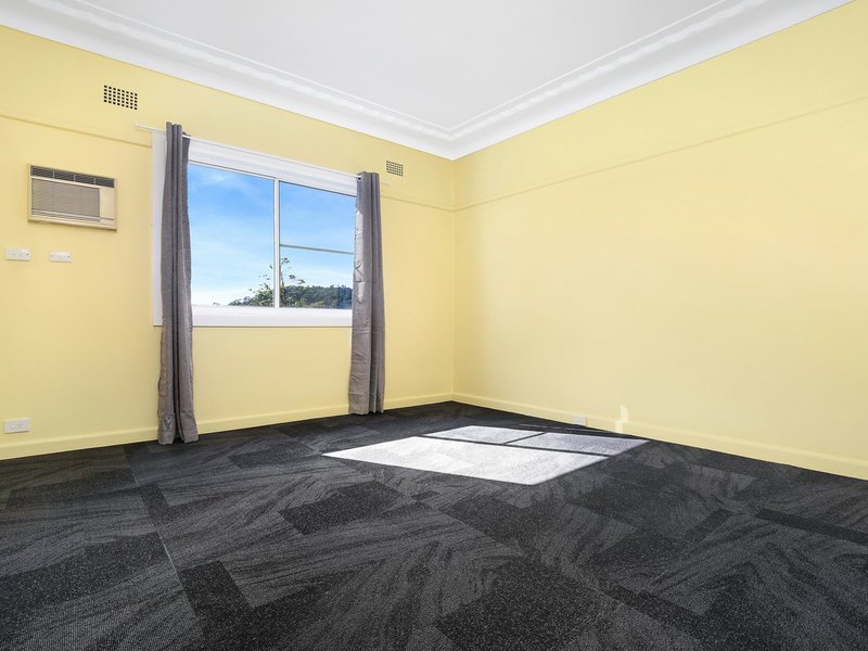 Photo - 288 Flagstaff Road, Lake Heights NSW 2502 - Image 6