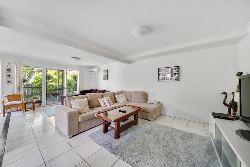 Photo - 28/8 Pepper Road, Everton Hills QLD 4053 - Image 2