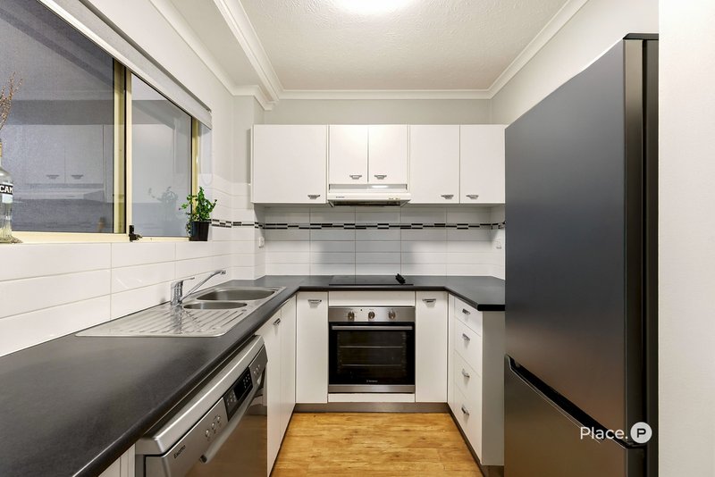 Photo - 28/87 Scott Road, Herston QLD 4006 - Image 4