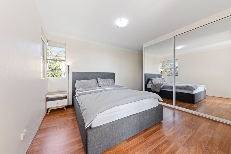 Photo - 28/9-11 Linda Street, Hornsby NSW 2077 - Image 6