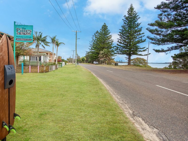 Photo - 2/89-91 Main Street, Manning Point NSW 2430 - Image 12