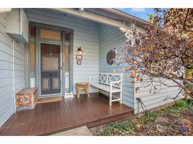 Photo - 289 Beardy Street, Armidale NSW 2350 - Image 2