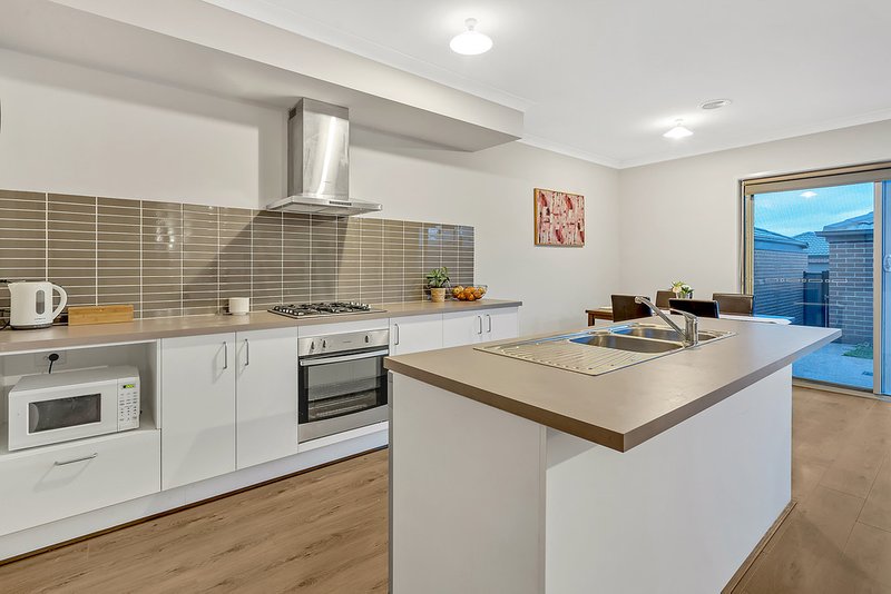 289 Brookfield Boulevard, Craigieburn VIC 3064