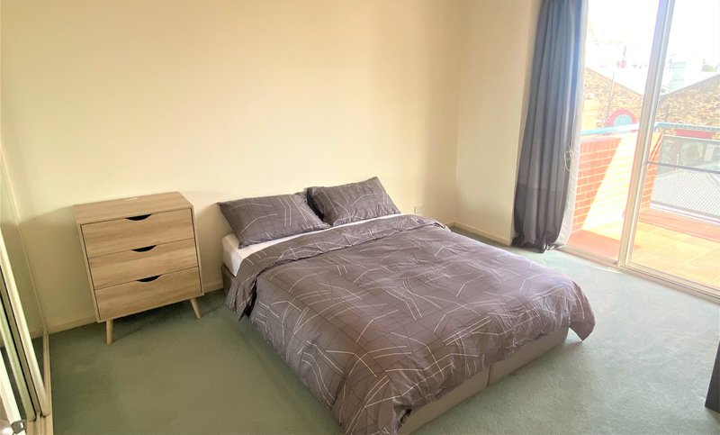 Photo - 28/9 East Terrace (Botanic Apartments) Street, Adelaide SA 5000 - Image 7