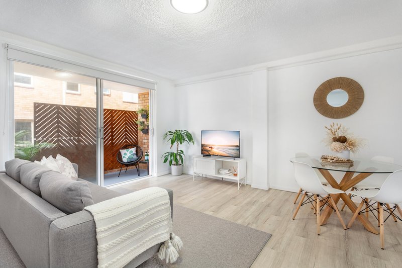 2/89 Pacific Parade, Dee Why NSW 2099