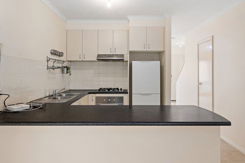 Photo - 28/90 Edgars Road, Thomastown VIC 3074 - Image 5