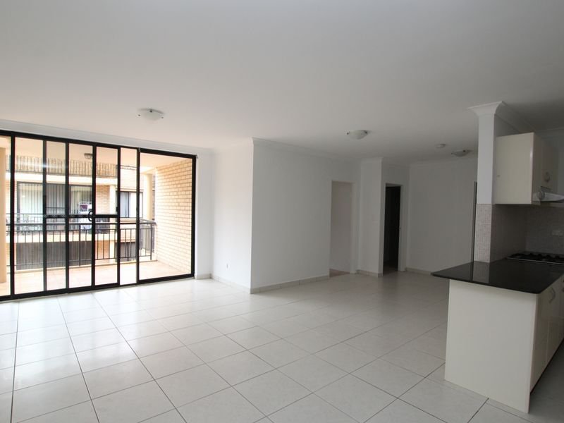 Photo - 28/91 Meredith Street, Bankstown NSW 2200 - Image 2