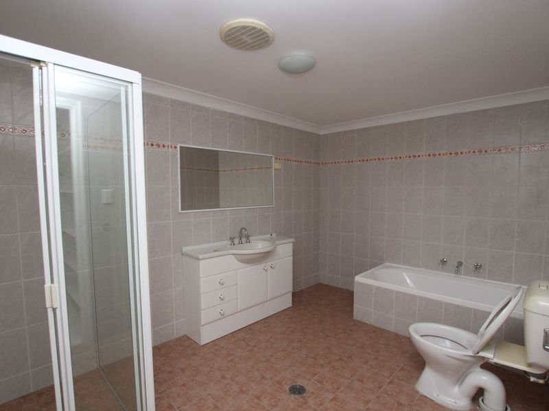 Photo - 28/91 Meredith Street, Bankstown NSW 2200 - Image 5