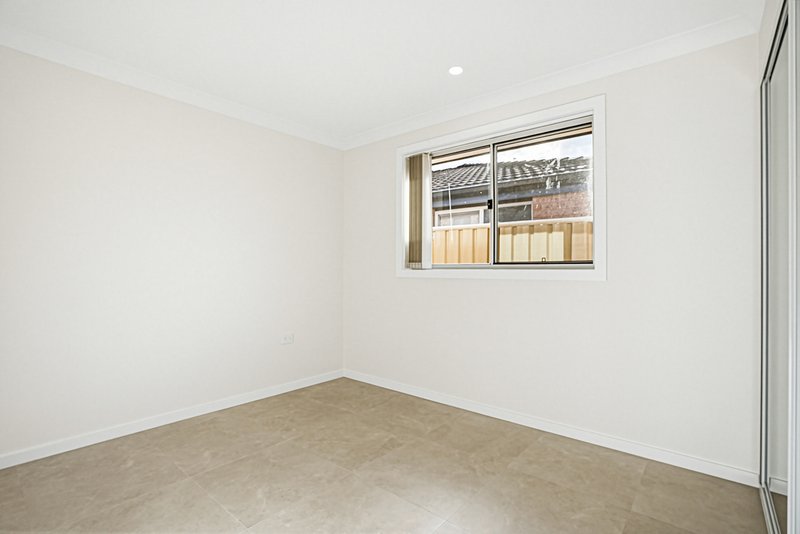Photo - 28A Ashur Crescent, Greenfield Park NSW 2176 - Image 5
