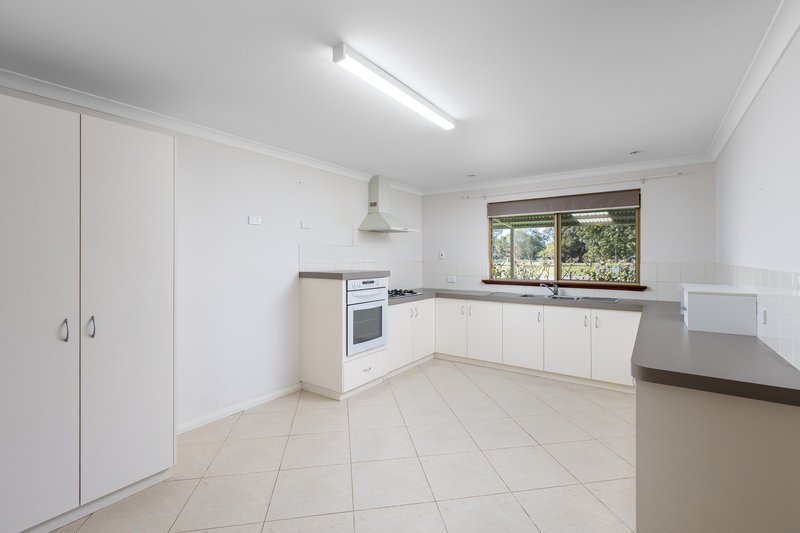 Photo - 28A Boyanup-Picton Road, Dardanup WA 6236 - Image 4