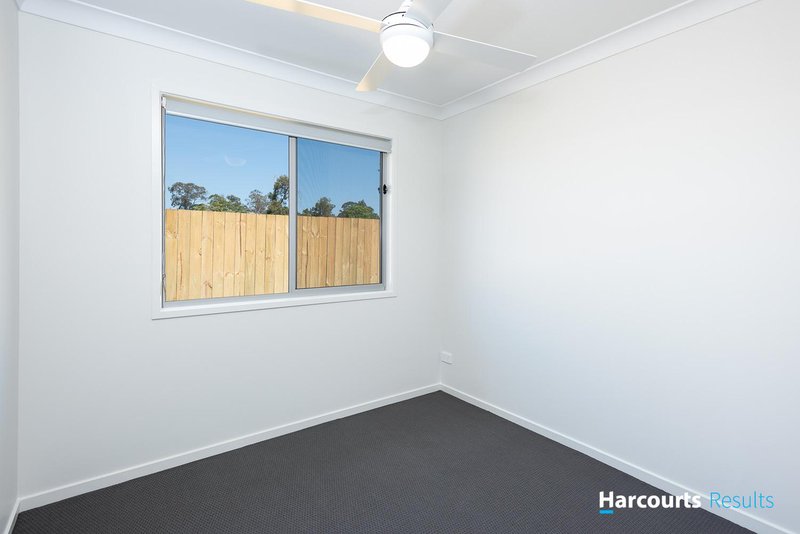 Photo - 28a Carousel Street, Hillcrest QLD 4118 - Image 7