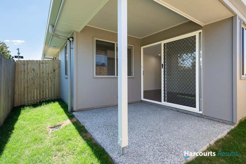Photo - 28a Carousel Street, Hillcrest QLD 4118 - Image 12