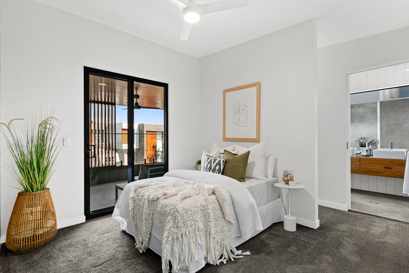 Photo - 28A Cowries Avenue, Shell Cove NSW 2529 - Image 9